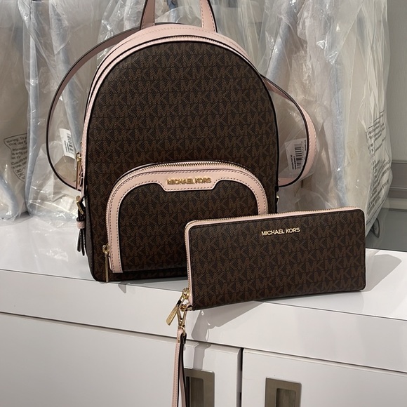 Michael Kors Md Backpack Bag Jaycee & Lg CONTINENTAL wallet-wristlet-phoneholder - Picture 1 of 16
